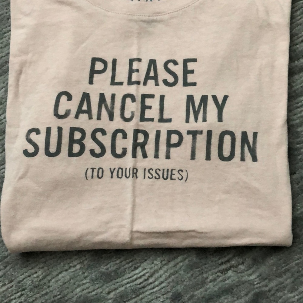 Awesome and funny tee from Aeropostale! 🤗